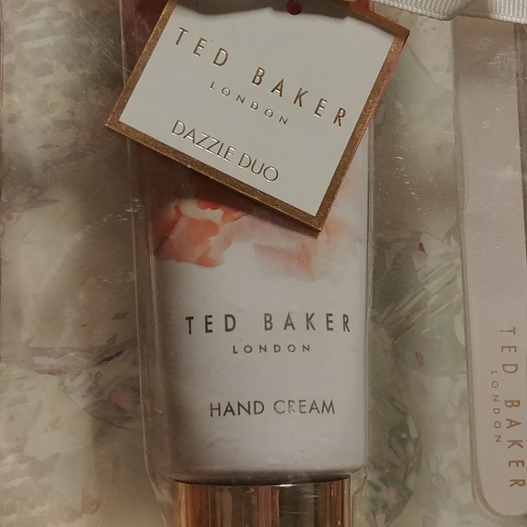 NEW Ted Baker Lotion and Glass Nail File in Tin - Picture 3 of 4